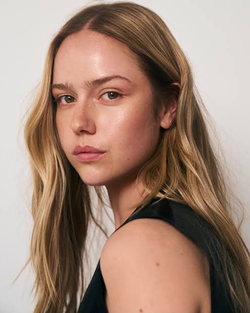 Amélie Hoeferle