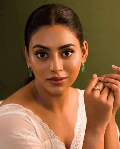 Kamakshi Bhaskarla