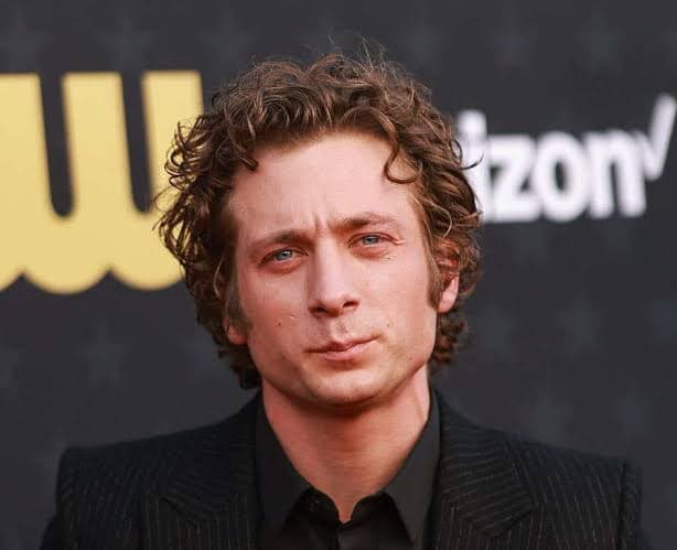 Jeremy Allen White
