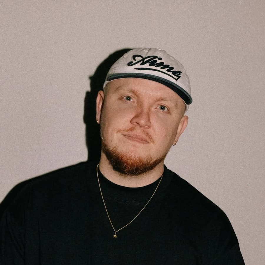 Chris Stussy
