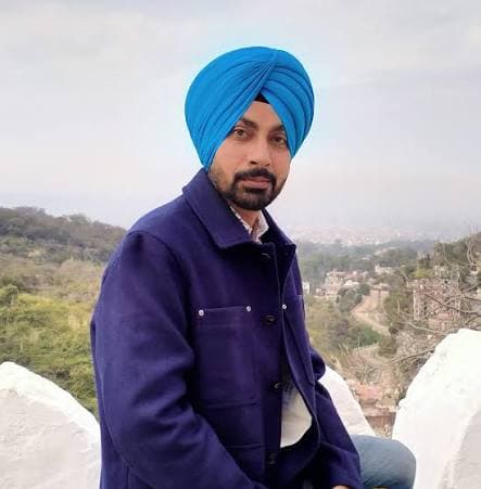 Ravinder Mandh