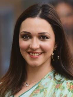 Nauheed Cyrusi
