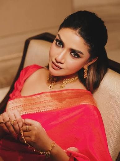 Sauraseni Maitra
