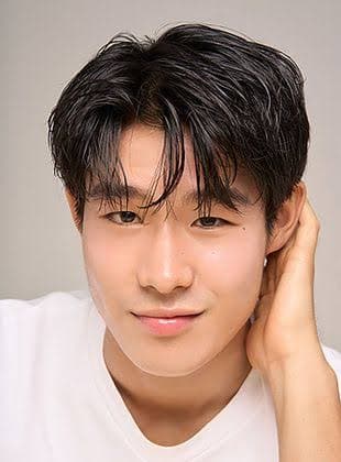 Jae Woo Yang