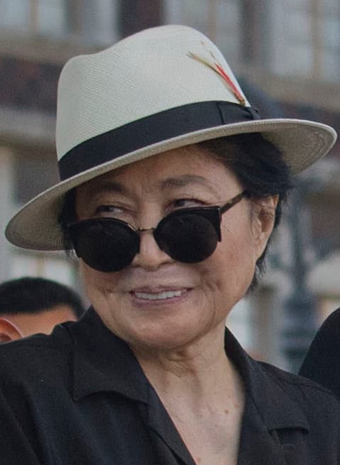 Yoko Ono