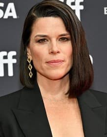 Neve Campbell