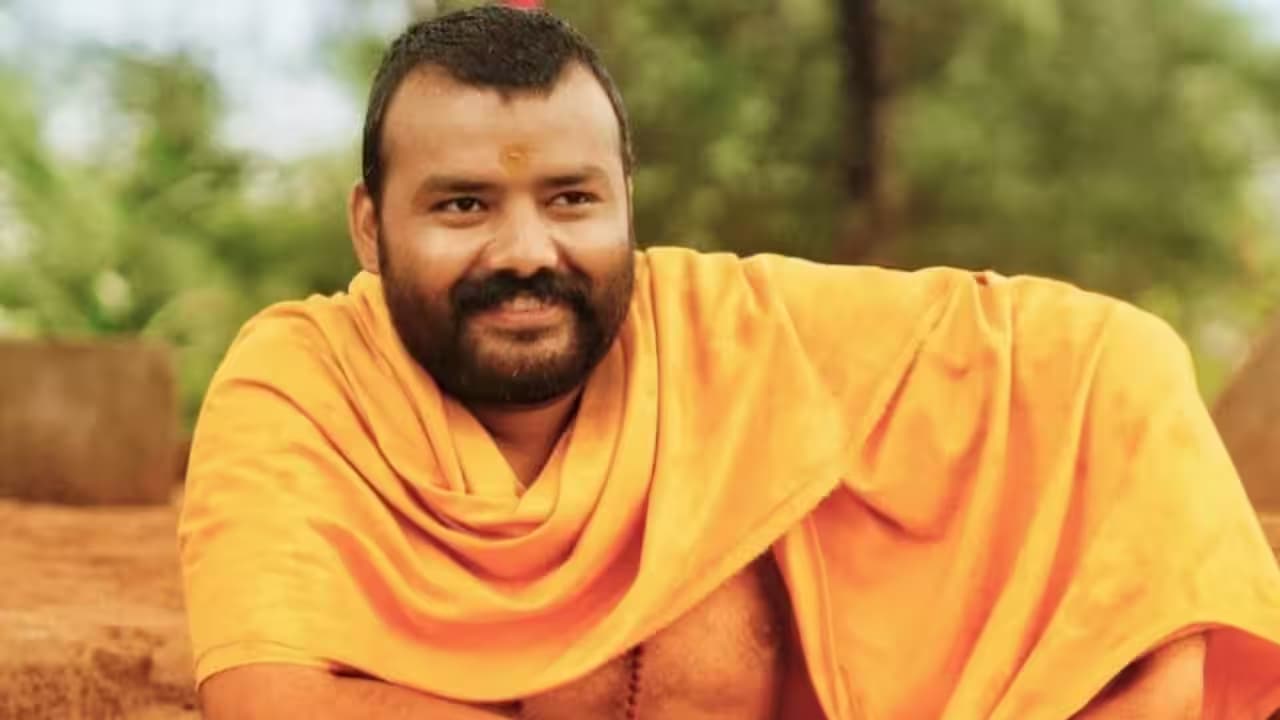 Shobhinaw Satyaa
