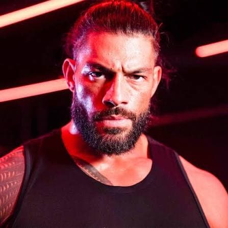 Joe "Roman Reigns" Anoa'i