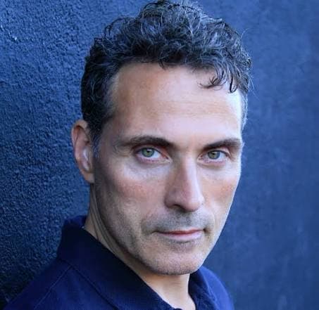 Rufus Sewell