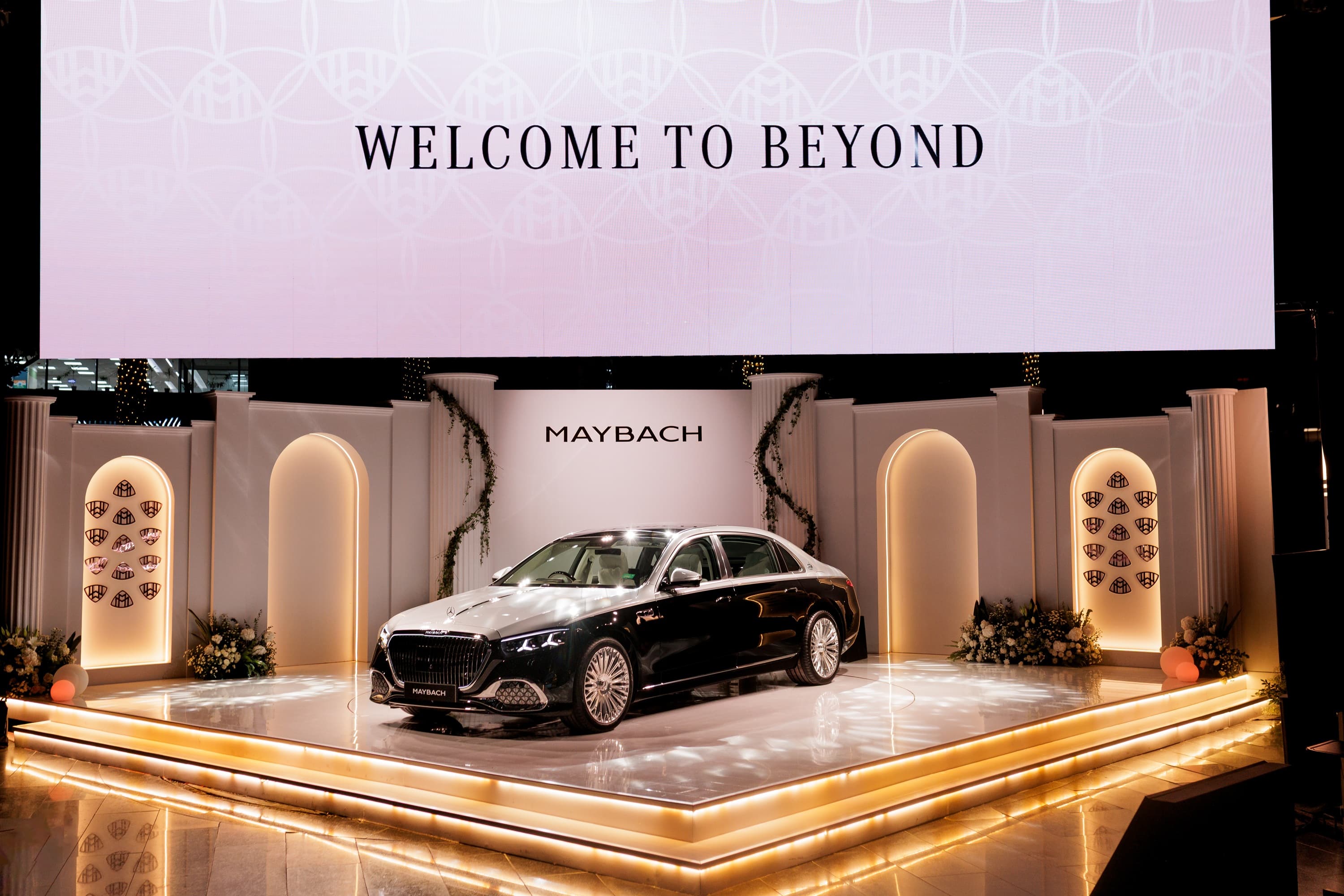 Mercedes-Benz introduces India’s first electrified Mercedes-Maybach: Mercedes-Maybach S580e redefines exclusivity, craftsmanship and timeless elegancefor India’s discerning luxury customers image 2