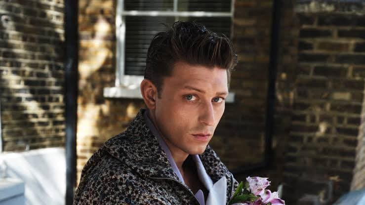 Tom Francis