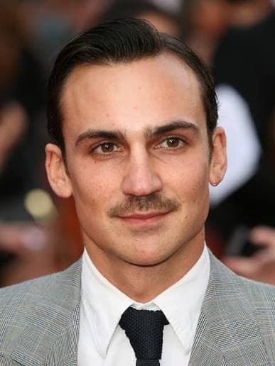 Henry Lloyd-Hughes